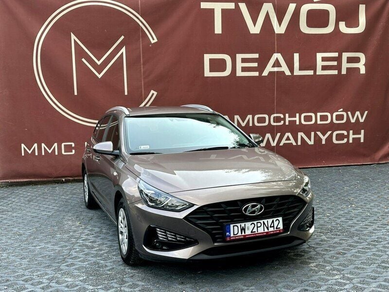 Beżowy (metalik) Używany 2021 Hyundai i30 Kombi | 58 800 zł (Uczciwa cena) - Obraz 1/4