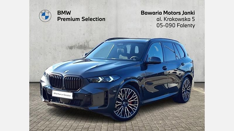 Lakierowanie specjalne bmw individual Używany 2024 BMW X5 Comfort Edition SUV | 459 900 zł - Obraz 1/3