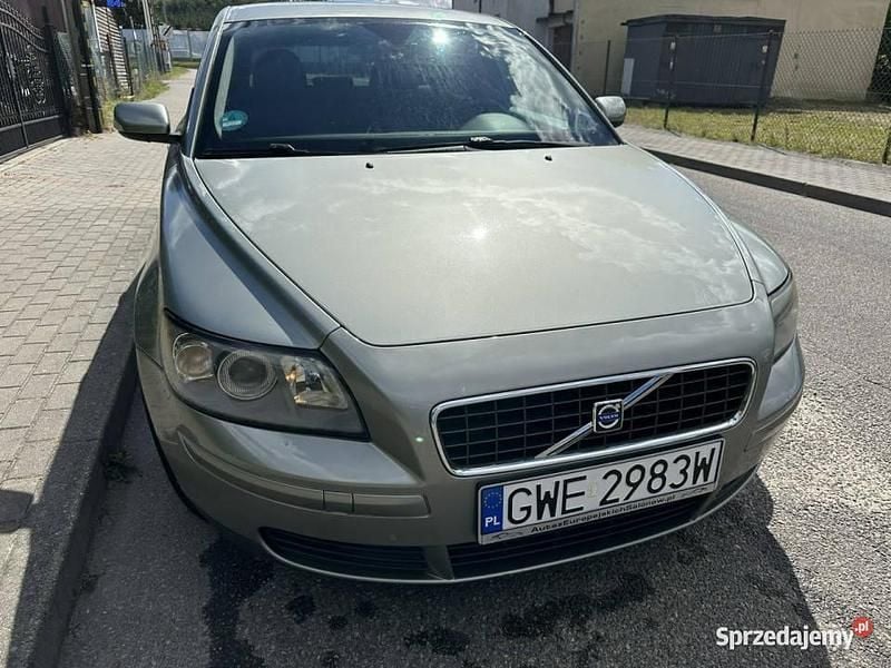 Szary Używany 2006 Volvo V50 Kombi | 10 800 zł (Uczciwa cena) - Obraz 1/4