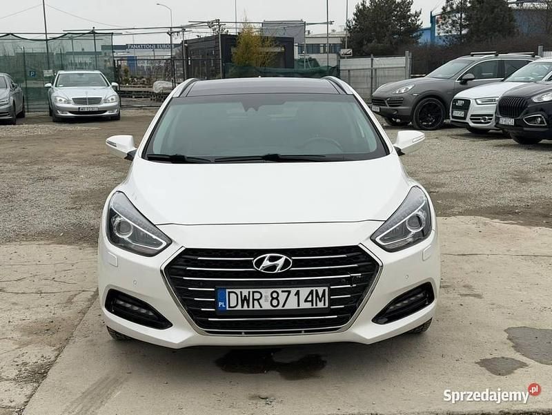 Używany Hyundai i40 2015 Biały Kombi
