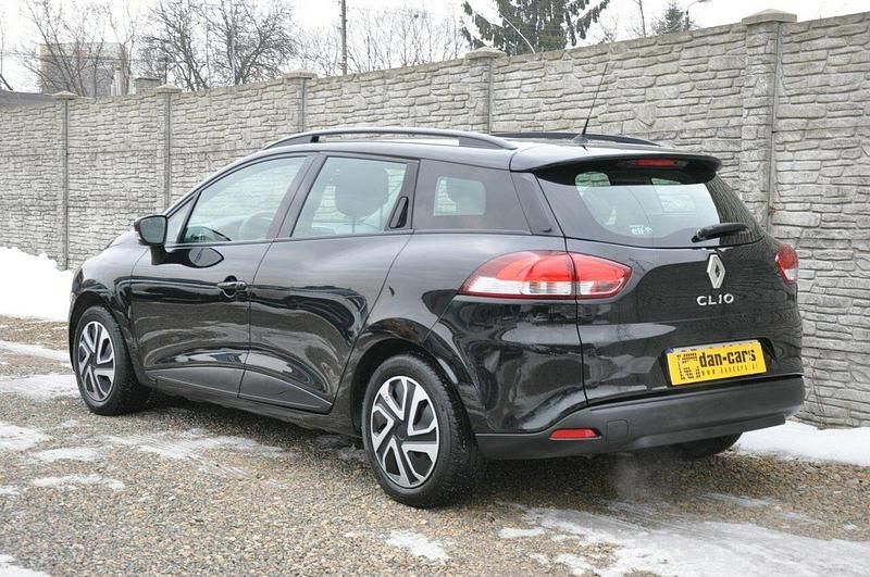 Używany Renault Clio GrandTour 2017 Czarny Kombi