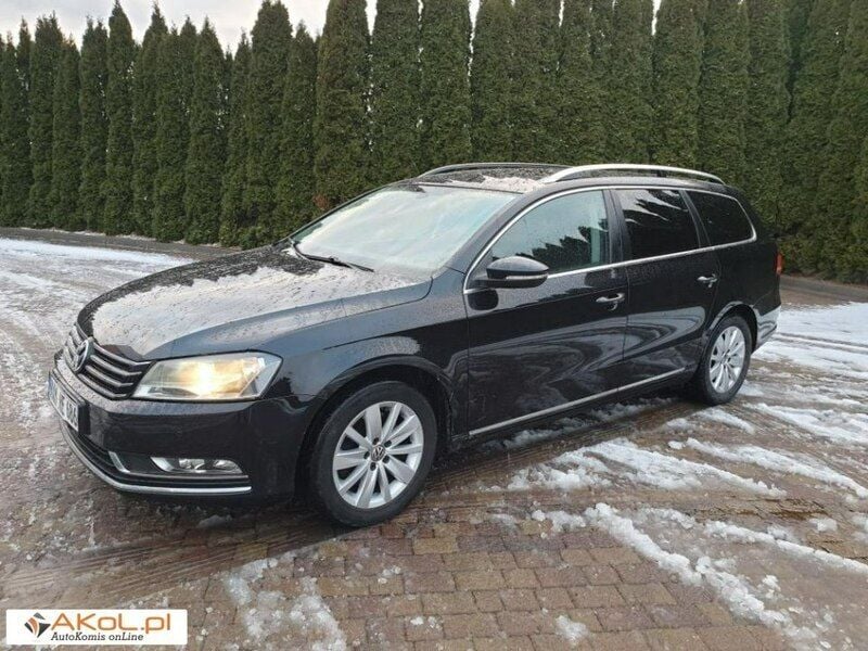 Używany VW Passat 105 KM (77 kW) 2014 Czarny Sedan/Limuzyna