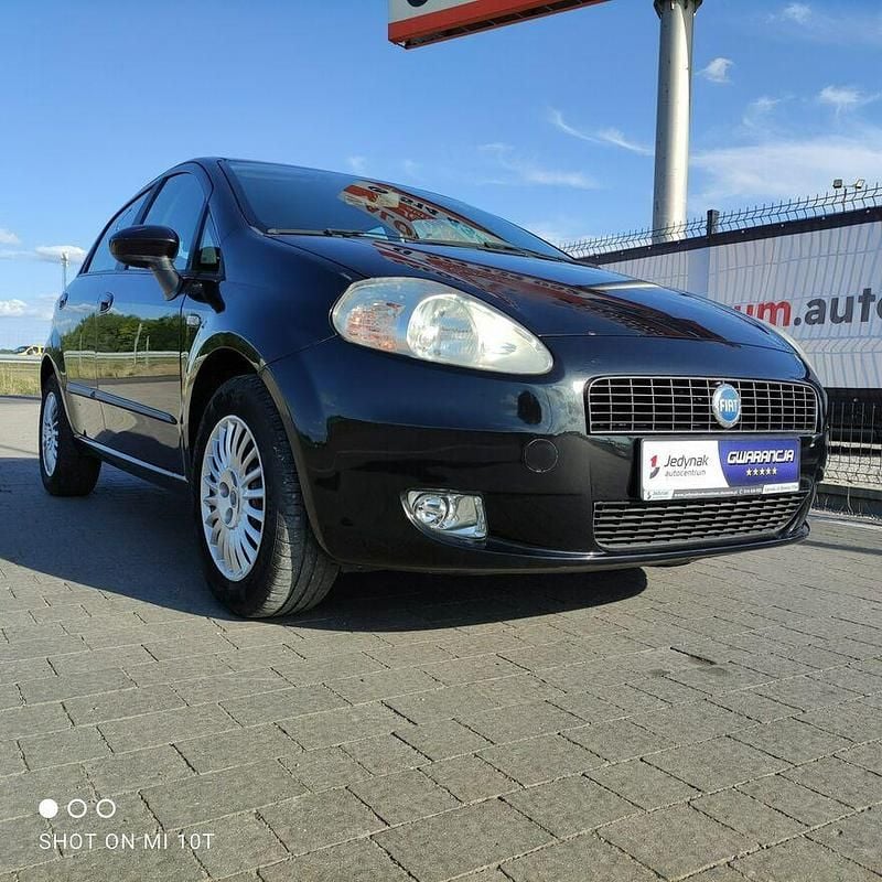 Czarny Używany 2006 Fiat Grande Punto Hatchback | 5800 zł (Dobra cena) - Obraz 1/4
