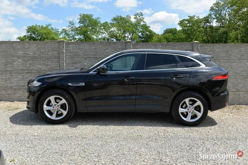 Czarny Używany 2019 Jaguar F-Pace SUV | 86 900 zł (Super Cena) - Obraz 1/4
