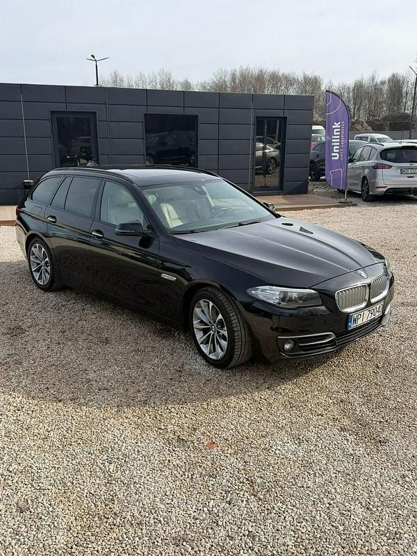 Używany BMW 525 218 KM (160 kW) 2014 Czarny Kombi