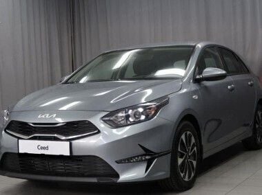 Srebrny Nowe 2025 Kia Ceed Hatchback | 108 672 zł (Dość drogi) - Obraz 1/4