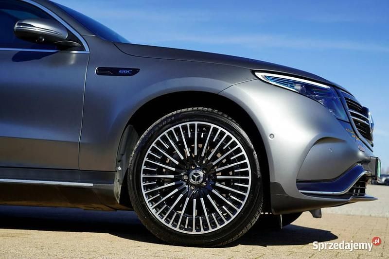 Używany Mercedes EQC400 AMG 110 kW (150 KM) 2021 Szary SUV