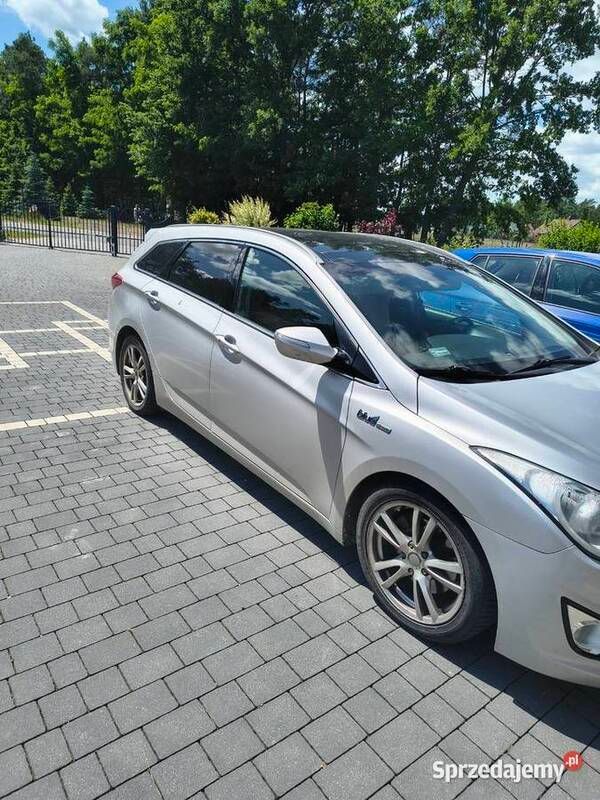Srebrny Używany 2012 Hyundai i40 Kombi | 23 500 zł (Dobra cena) - Obraz 1/4