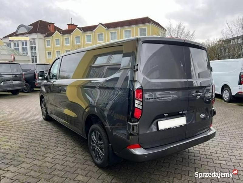 Nowe Ford Transit Custom Limited 2026 Grafitowy Sedan/Limuzyna
