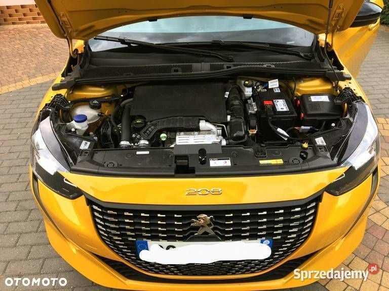 Używany Peugeot 208 2022 Żółty Hatchback