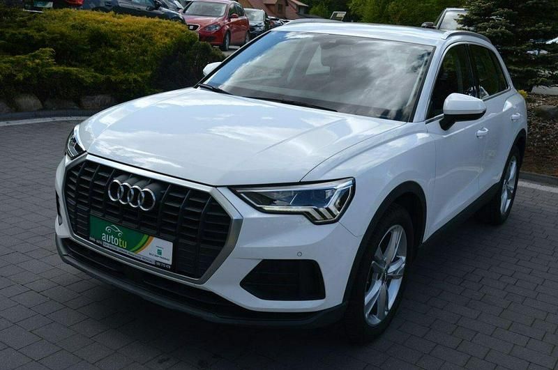 Biały Używany 2020 Audi Q3 SUV | 102 800 zł (Dość drogi) - Obraz 1/4