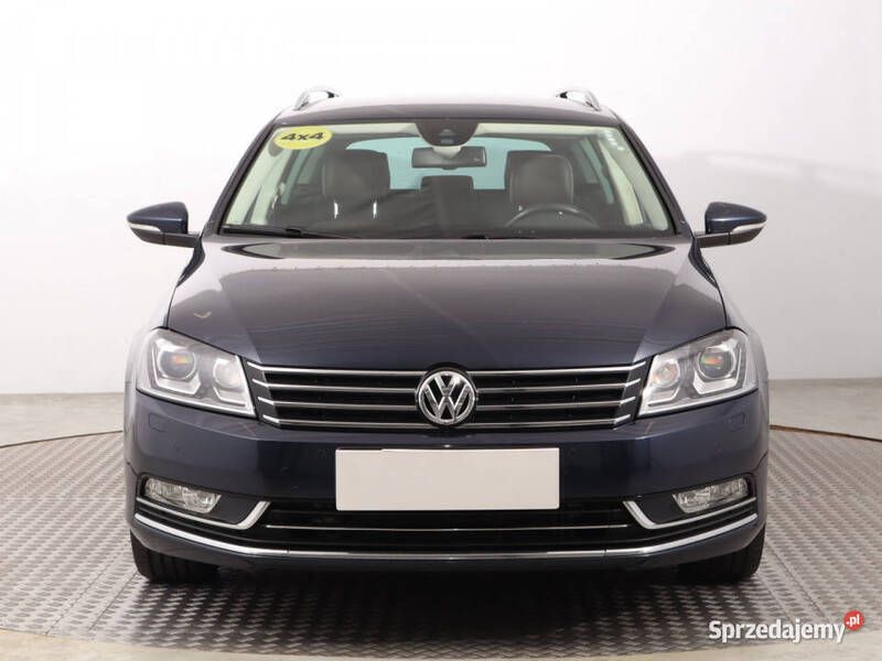 Niebieski Używany 2014 VW Passat Kombi | 39 999 zł (Dobra cena) - Obraz 1/4