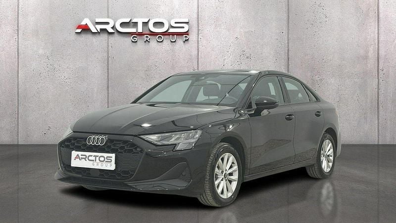 Czarny Używany 2024 Audi A3 Sedan/Limuzyna | 104 900 zł (Uczciwa cena) - Obraz 1/4