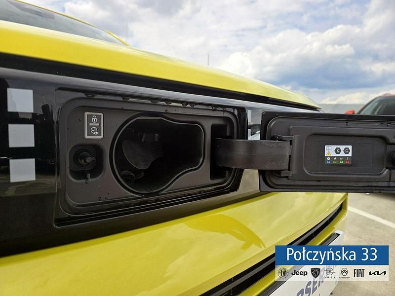 Nowe Fiat Grande Panda 83 kW (113 KM) 2025 Żółty (metalik) Hatchback