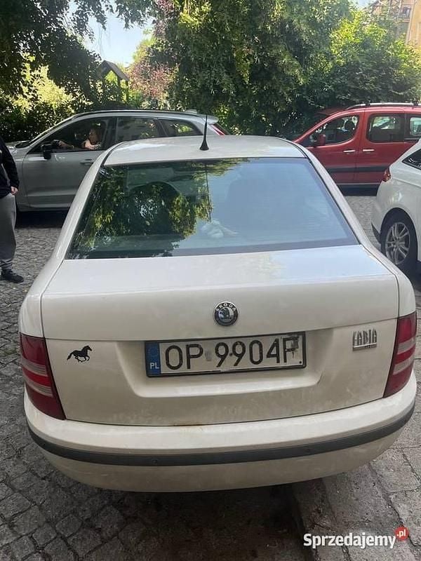 Biały Używany 2008 Skoda Fabia Sedan/Limuzyna | 4000 zł (Uczciwa cena) - Obraz 1/4