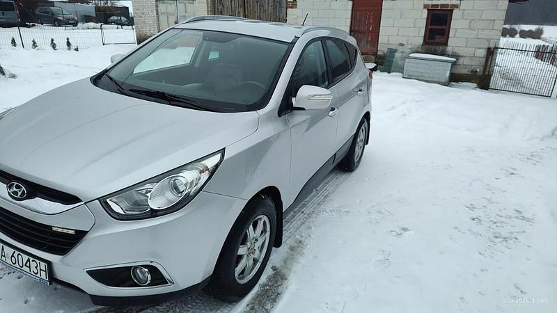 Używany Hyundai ix35 2010 Srebrny SUV