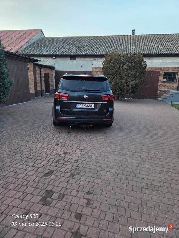 Używany Kia Sedona 2018 Minivan