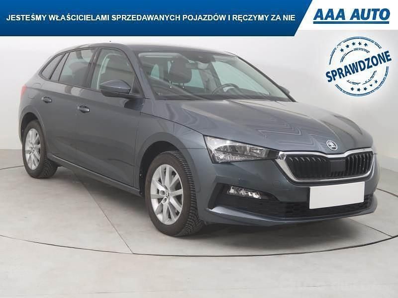 Używany Skoda Scala 2019 Szary Hatchback