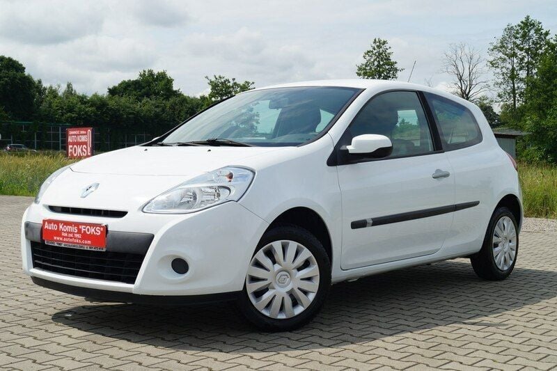 Biały Używany 2011 Renault Clio II Hatchback | 14 800 zł (Dość drogi) - Obraz 1/4