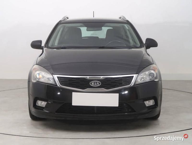 Czarny Używany 2011 Kia Ceed Kombi | 15 899 zł (Dobra cena) - Obraz 1/4