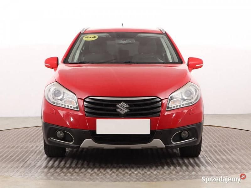 Używany Suzuki SX4 S-Cross 120 KM (88 kW) 2014 Czerwony SUV