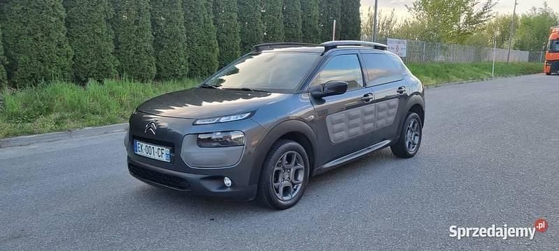 Grafitowy Używany 2015 Citroën C4 Cactus Hatchback | 23 900 zł (Uczciwa cena) - Obraz 1/4