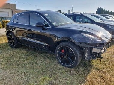 Czarny Używany 2014 Porsche Macan Turbo SUV | 65 900 zł - Obraz 1/4
