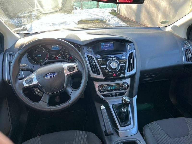 Używany Ford Focus ST-Line 2013 Biały Kombi