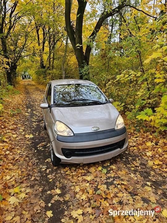 Beżowy Używany 2011 Microcar M.Go Hatchback | 26 500 zł - Obraz 1/4