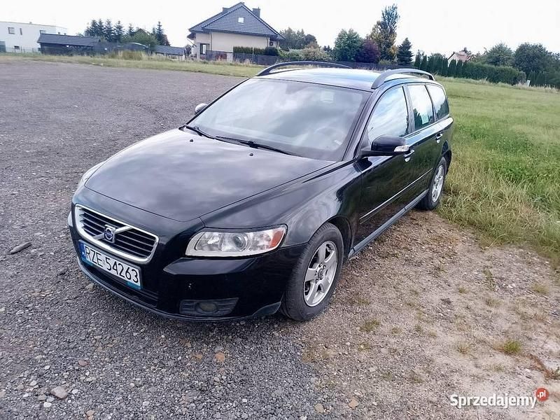 Czarny Używany 2007 Volvo V50 Kombi | 9500 zł (Uczciwa cena) - Obraz 1/4