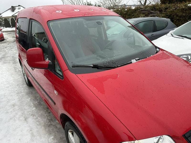 Używany VW Caddy 140 KM (102 kW) 2008 Czerwony Minivan