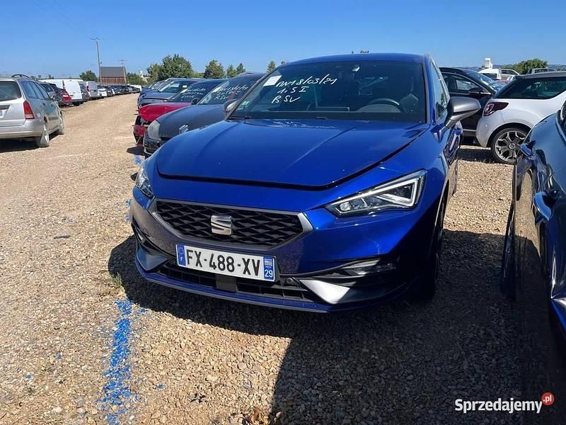 Niebieski Używany 2021 Seat Leon FR Hatchback | 39 000 zł - Obraz 1/4