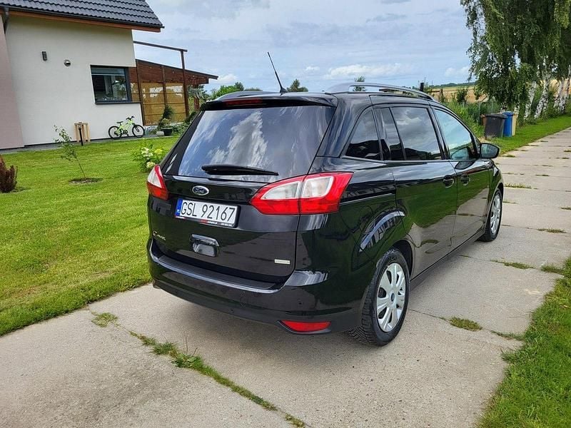 Używany Ford Grand C-Max SYNC Edition 125 KM (91 kW) 2013 Czarny (metalik) Minivan