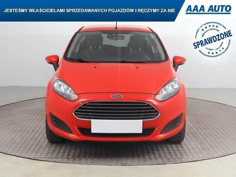 Używany Ford Fiesta 2014 Czerwony Hatchback