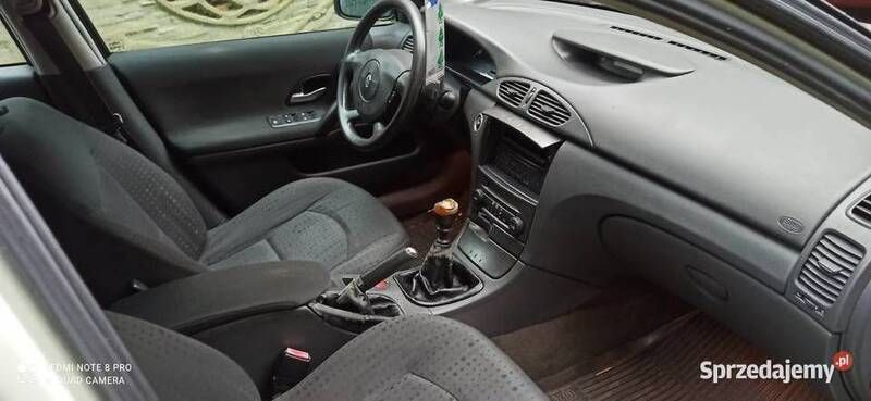 Używany 2004 Renault Laguna II | 4000 zł (Uczciwa cena) - Obraz 1/4