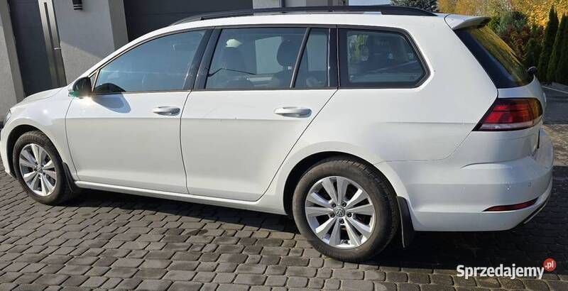Używany VW Golf VII 2019 Biały Kombi