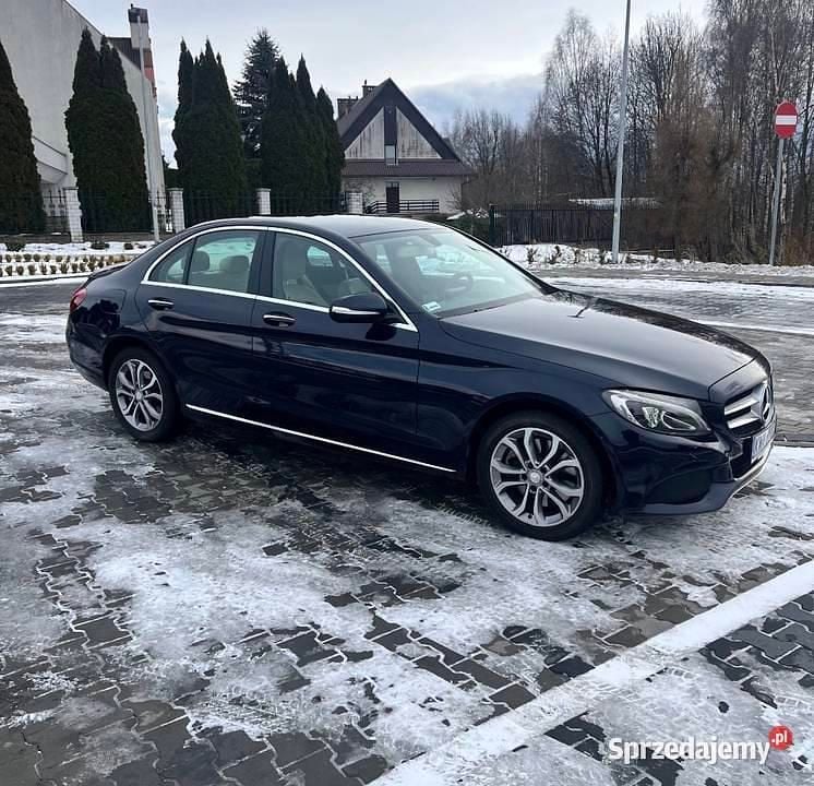 Używany Mercedes C300 Avantgarde 2014