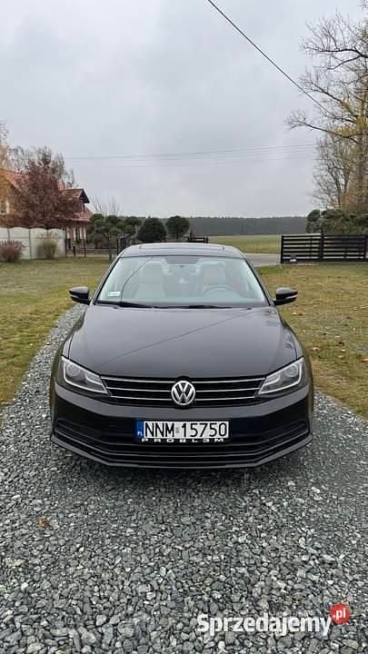 Używany VW Jetta 2015 Czarny Sedan/Limuzyna