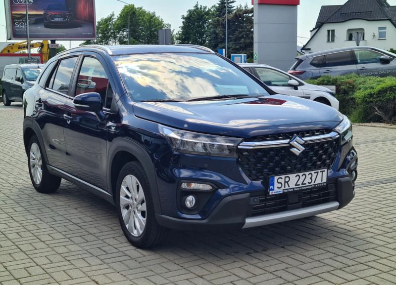 Zq4 sphere blue pearl Używany 2024 Suzuki SX4 S-Cross SUV | 98 900 zł - Obraz 1/1