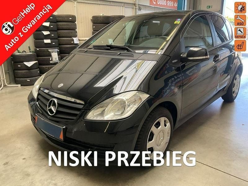 Czarny Używany 2010 Mercedes A150 Hatchback | 13 500 zł (Dobra cena) - Obraz 1/4