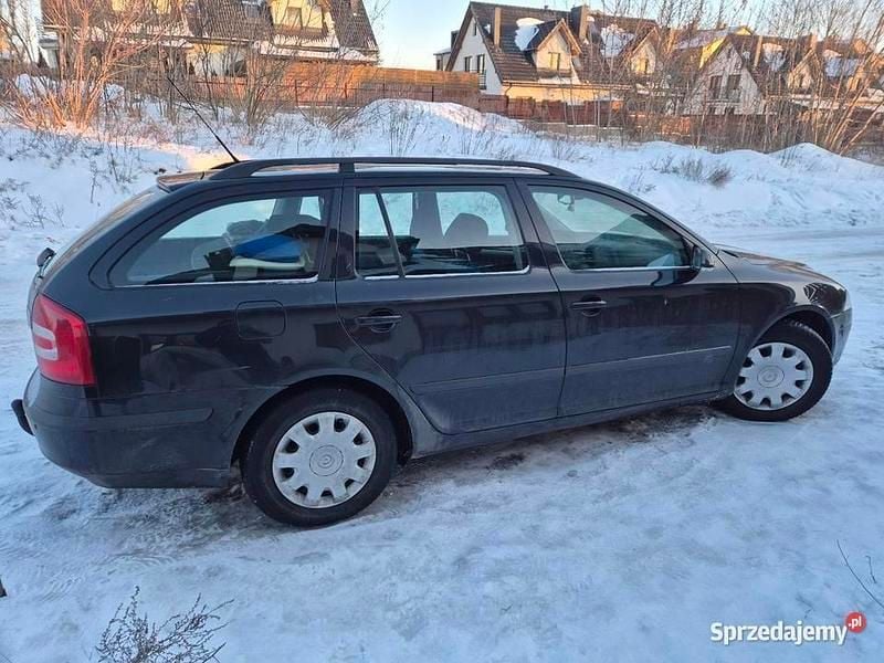Używany Skoda Octavia 2008 Czarny Kombi