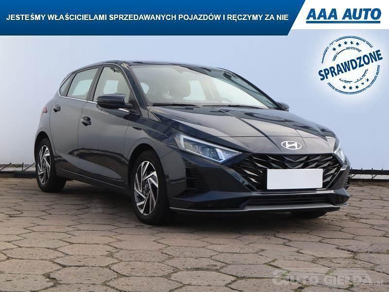 Używany Hyundai i20 2024 Szary Hatchback