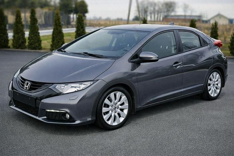 Używany Honda Civic 2013 Szary Sedan/Limuzyna
