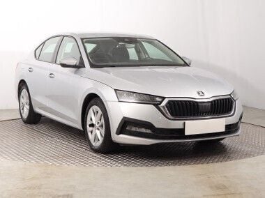 Srebrny Używany 2021 Skoda Octavia Hatchback | 65 999 zł (Uczciwa cena) - Obraz 1/4