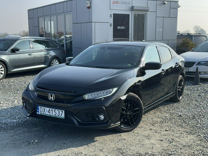 Czarny (metalik) Używany 2018 Honda Civic Hatchback | 64 900 zł (Uczciwa cena) - Obraz 1/4