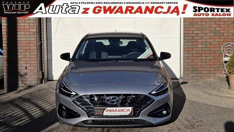 Używany Hyundai i30 160 KM (117 kW) 2022 Szary Hatchback