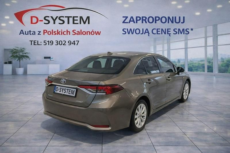 Używany Toyota Corolla 122 KM (89 kW) 2020 Brązowy (metalik) Sedan/Limuzyna