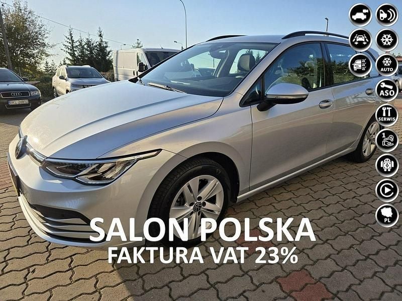 Srebrny Używany 2023 VW Golf VIII Kombi | 65 041 zł (Super Cena) - Obraz 1/4