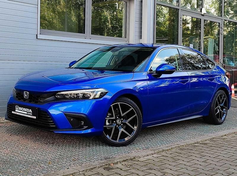 Prem crystal blue metallic Nowe 2024 Honda Civic | 148 600 zł - Obraz 1/4
