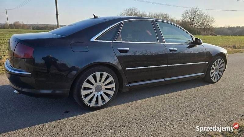 Używany Audi A8 2003 Grafitowy Sedan/Limuzyna